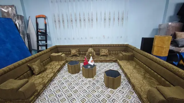 طقم مجلس كامل بني ذهبي